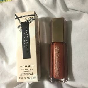 Fenty lip gloss